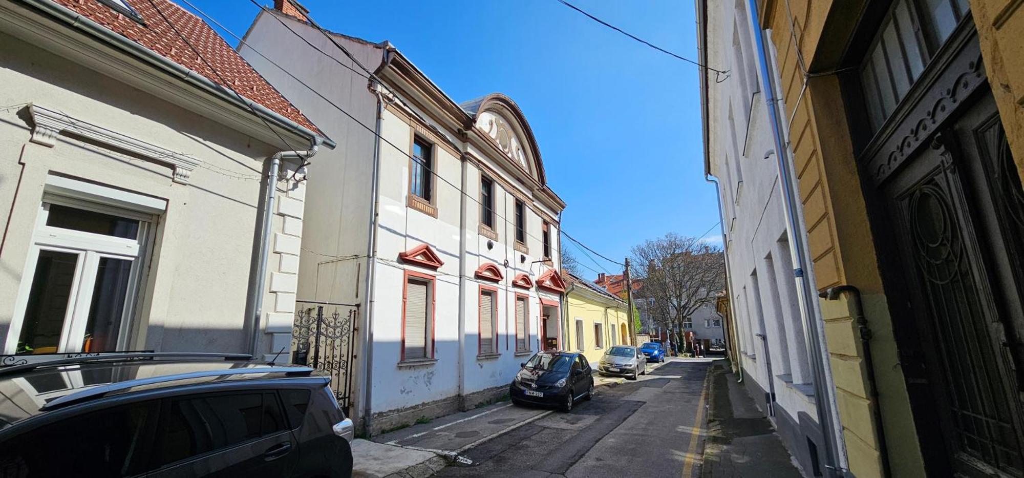 Artist Apartment Keszthely Ngoại thất bức ảnh